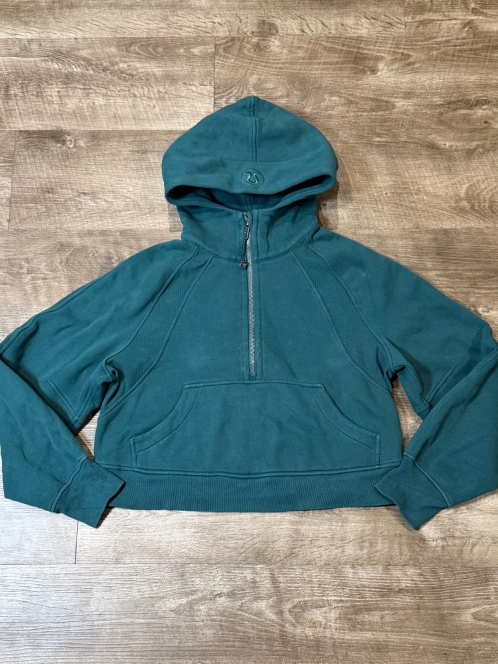 Lululemon Scuba Oversized Half-Zip Crop Hoodie Womens size XS/S Teal.